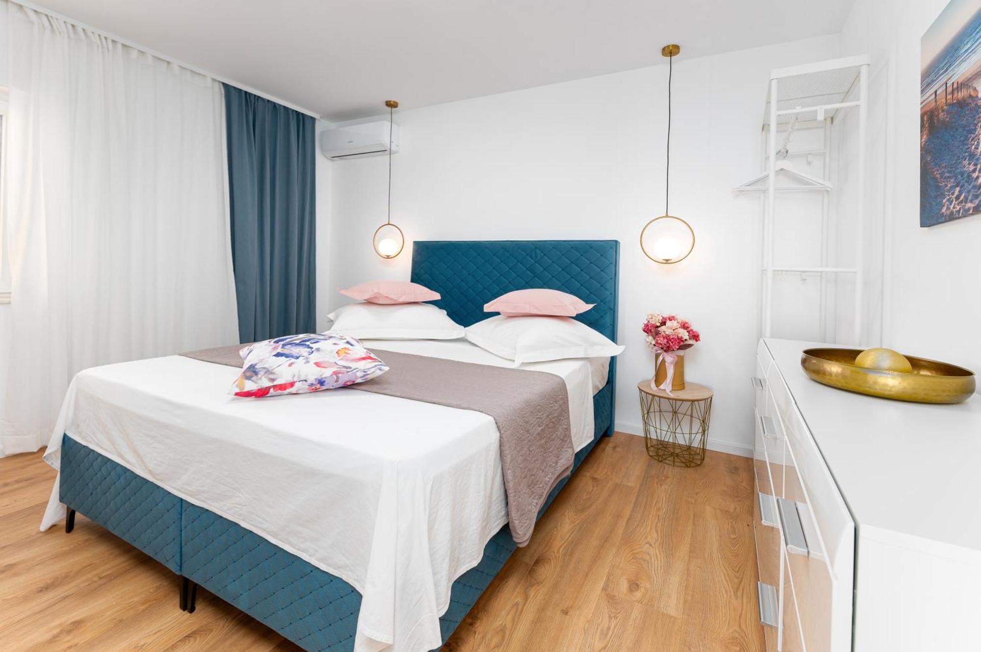 Seaview Apartments Nives Brela Eksteriør billede